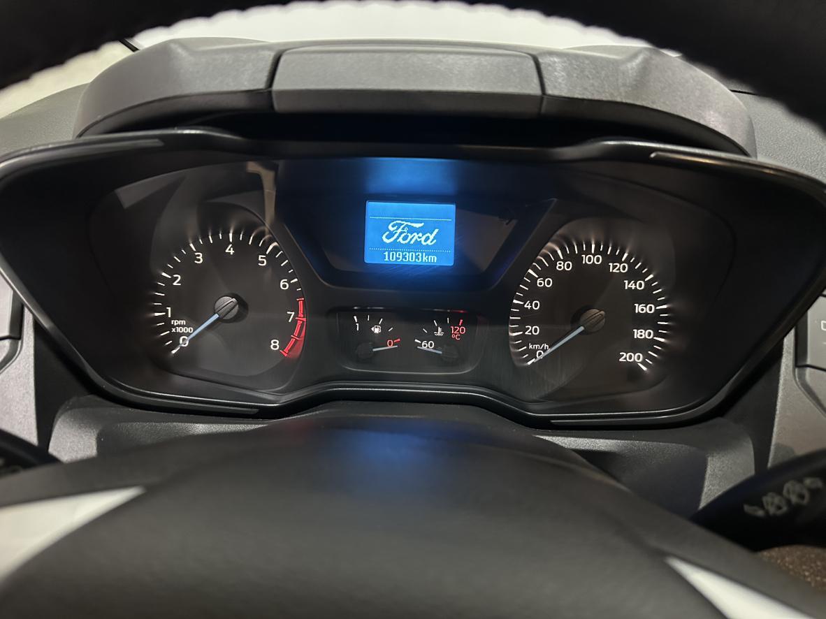 Ford Tourneo Custom 2017 thumb 7