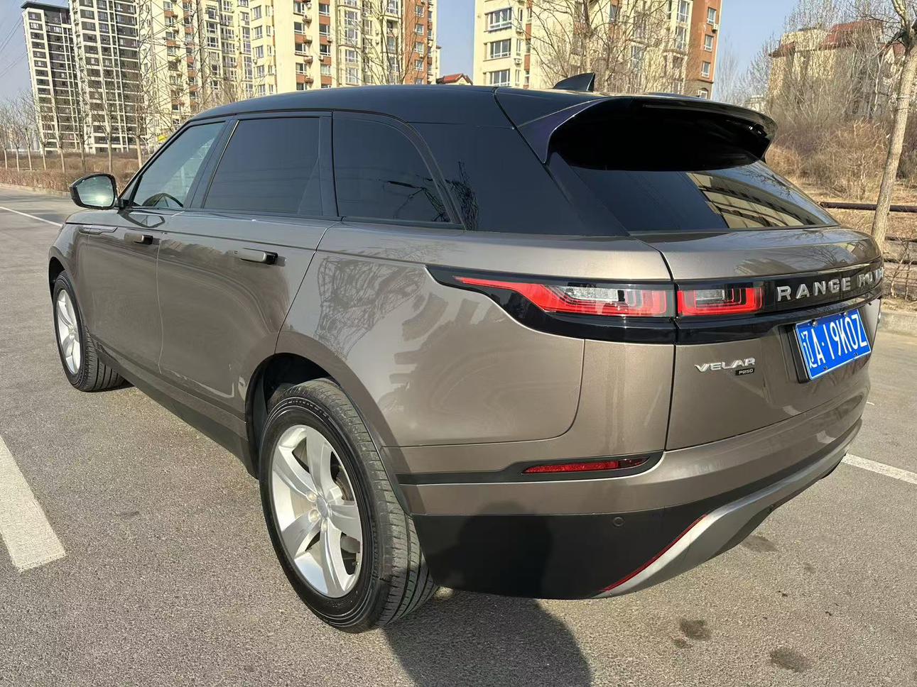 Land Rover Range Rover Evoque 2019 thumb 3