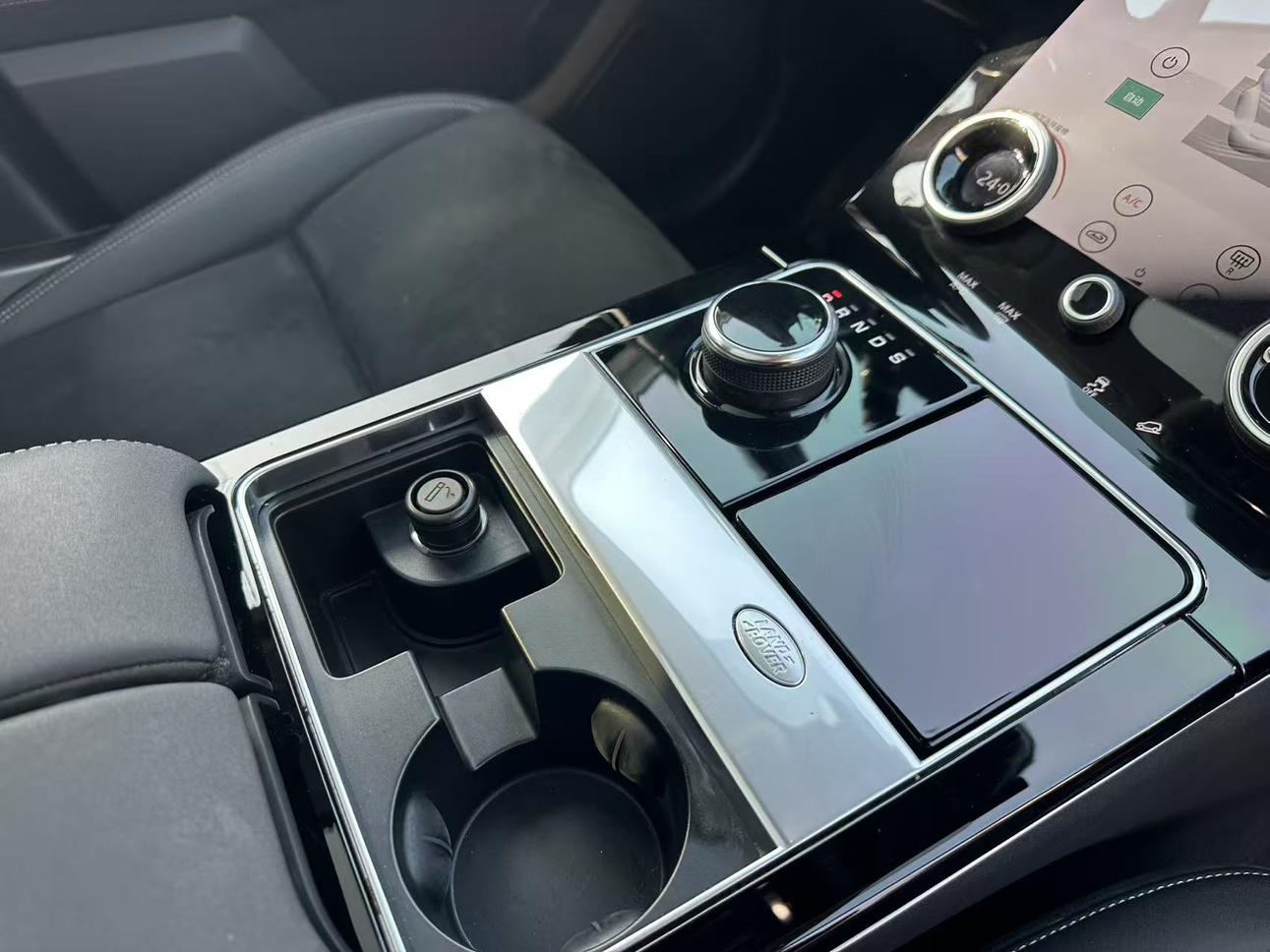 Land Rover Range Rover Evoque 2019 thumb 10