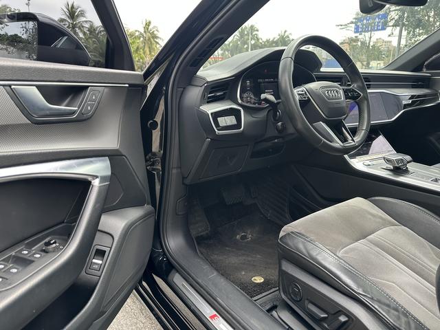 Audi A6 2021 thumb 5
