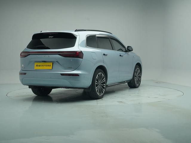 Mercedes-Benz G-Class 2025 thumb 9