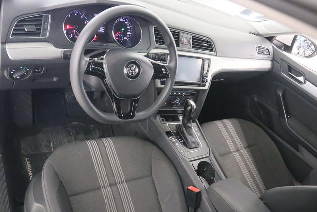 Volkswagen Lamando 2017 thumb 9