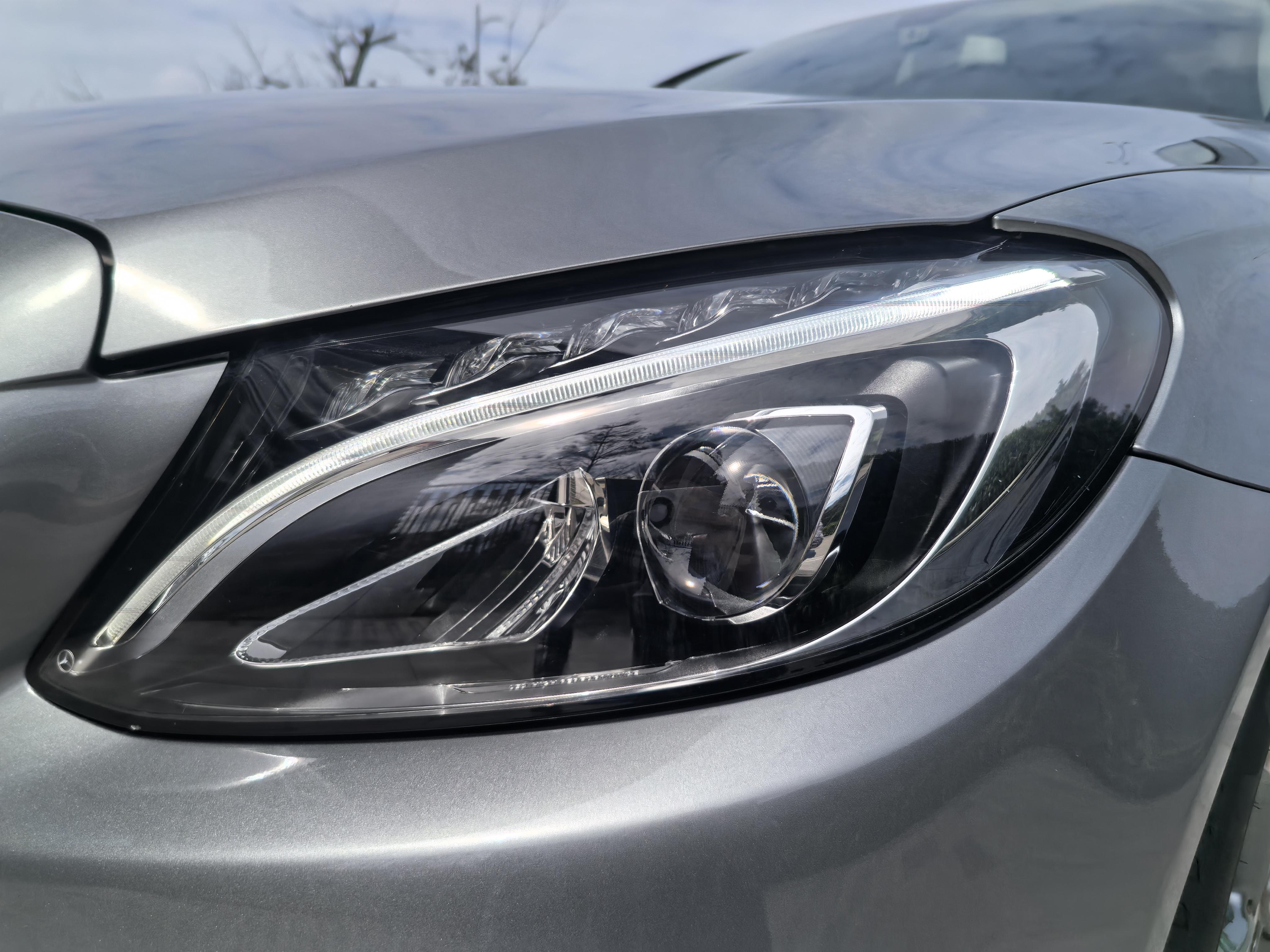 Mercedes-Benz C-Class 2016 thumb 6