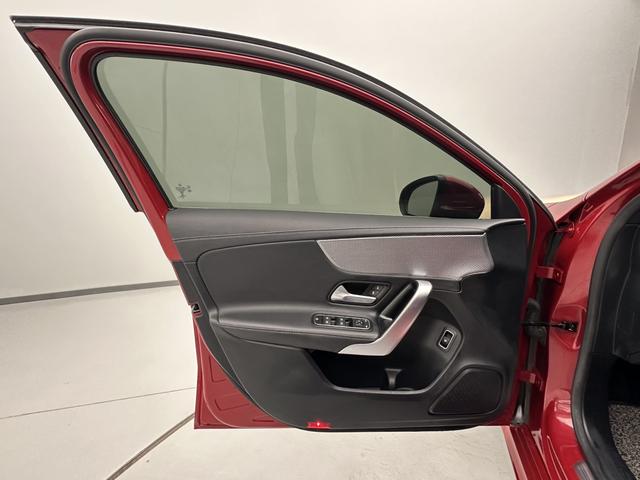 Mercedes-Benz A-Class 2020 thumb 5
