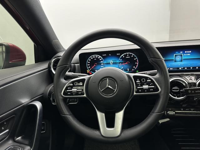 Mercedes-Benz A-Class 2020 thumb 12