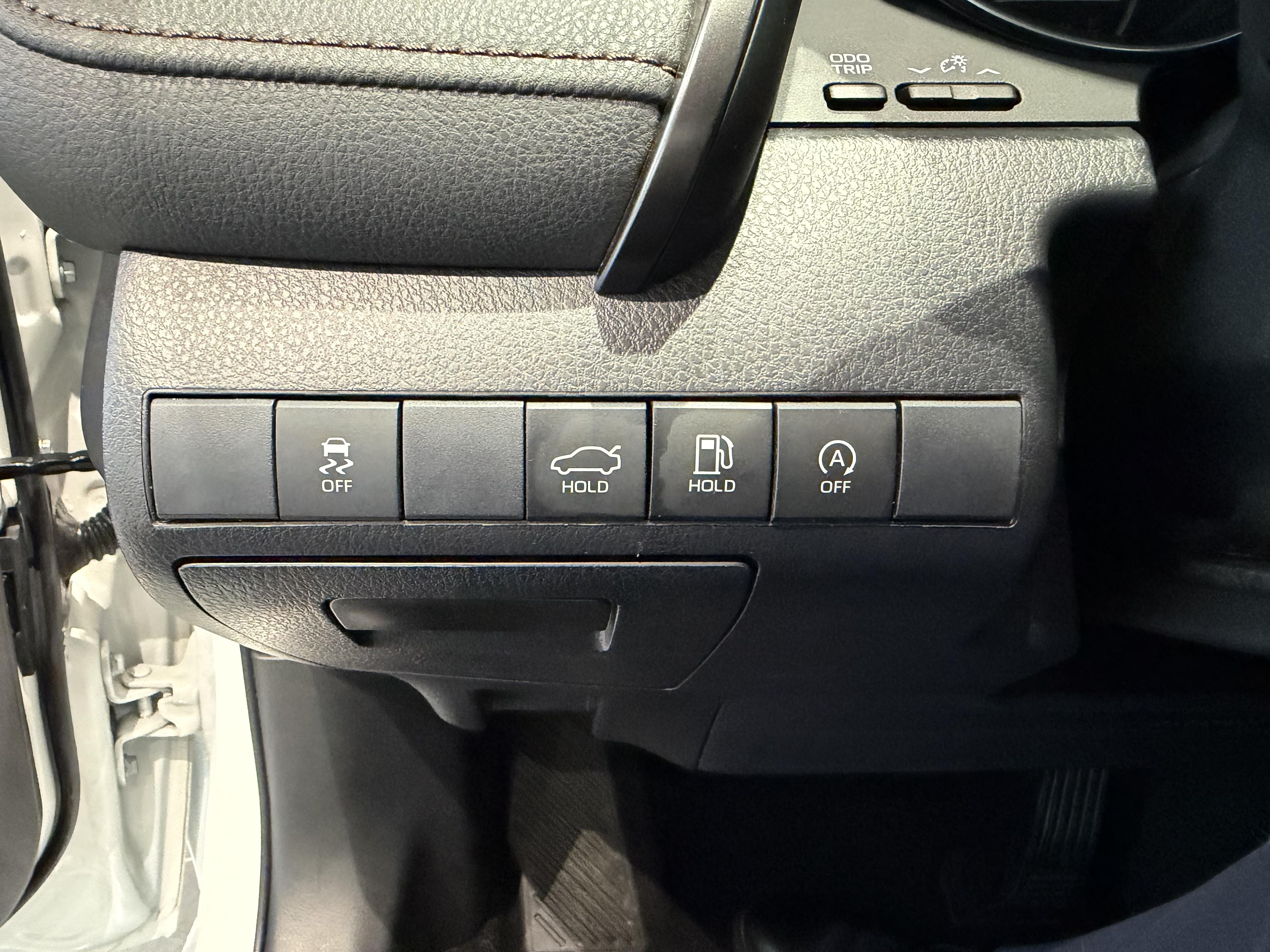 Toyota Camry 2022 thumb 9