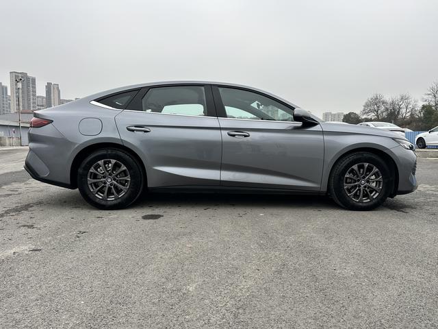 BYD Qin 2024 thumb 4