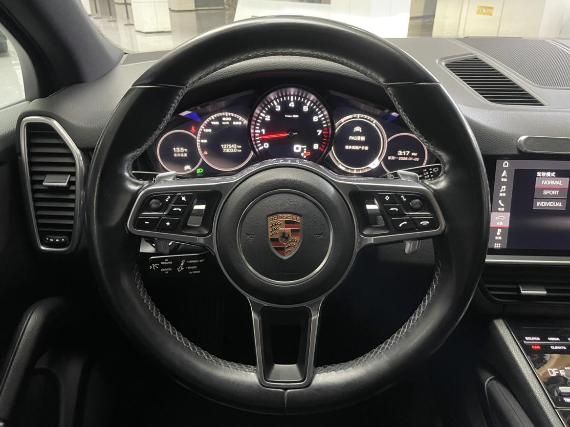 Porsche Cayenne 2018 thumb 9