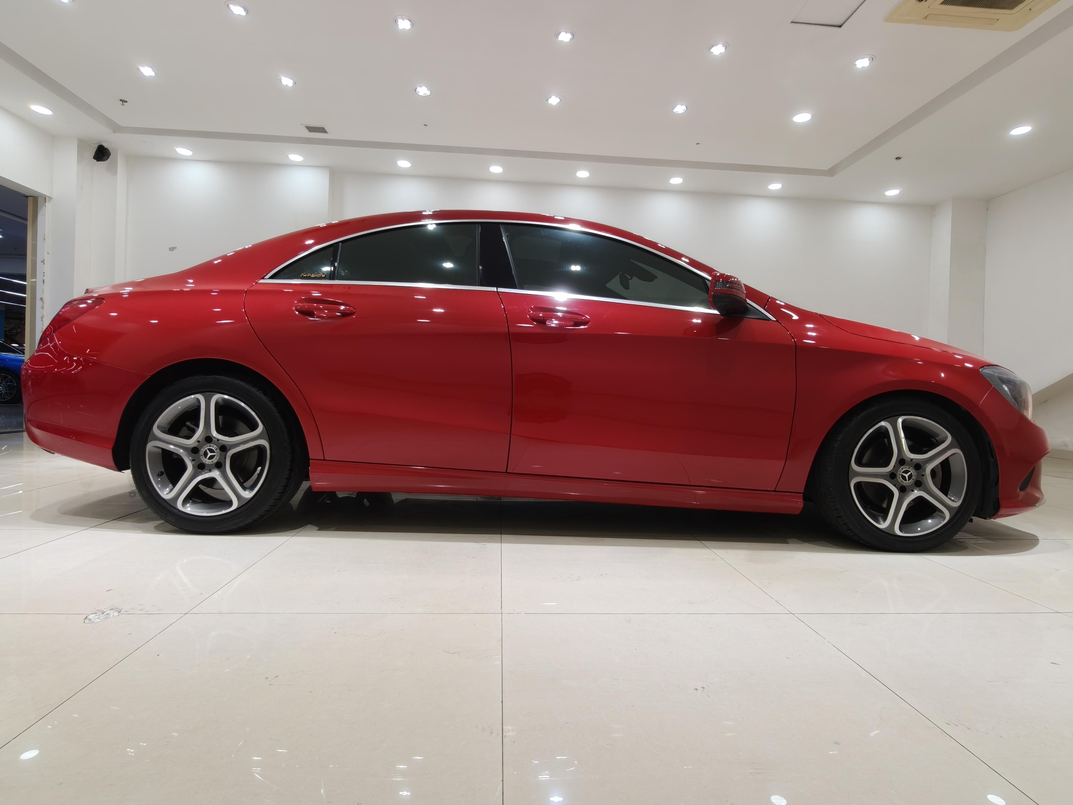 Mercedes-Benz CLA 2018 thumb 6
