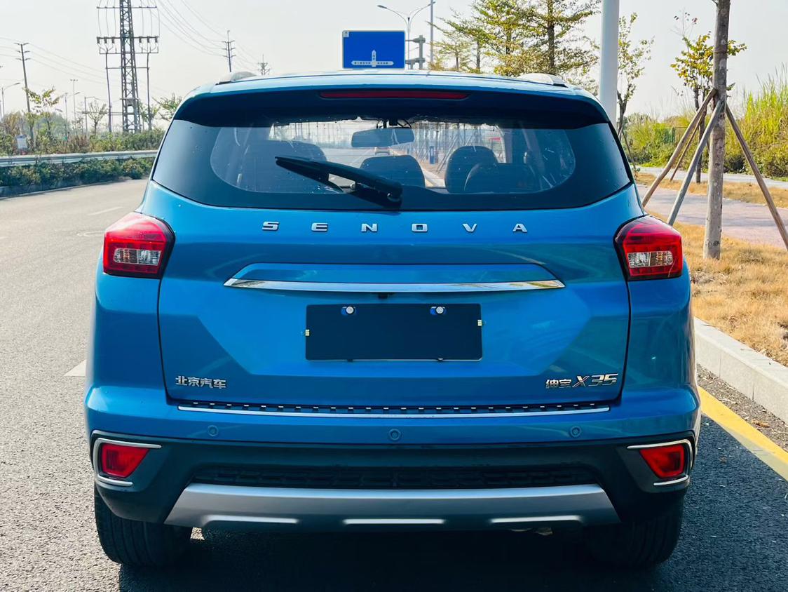 BAIC X35 2016 thumb 12