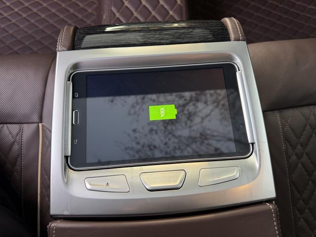 BMW 7 серии 2019 thumb 8