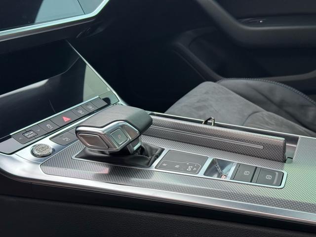 Audi A6 2021 thumb 10