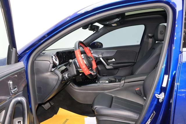 Mercedes-Benz A-Class 2022 thumb 9