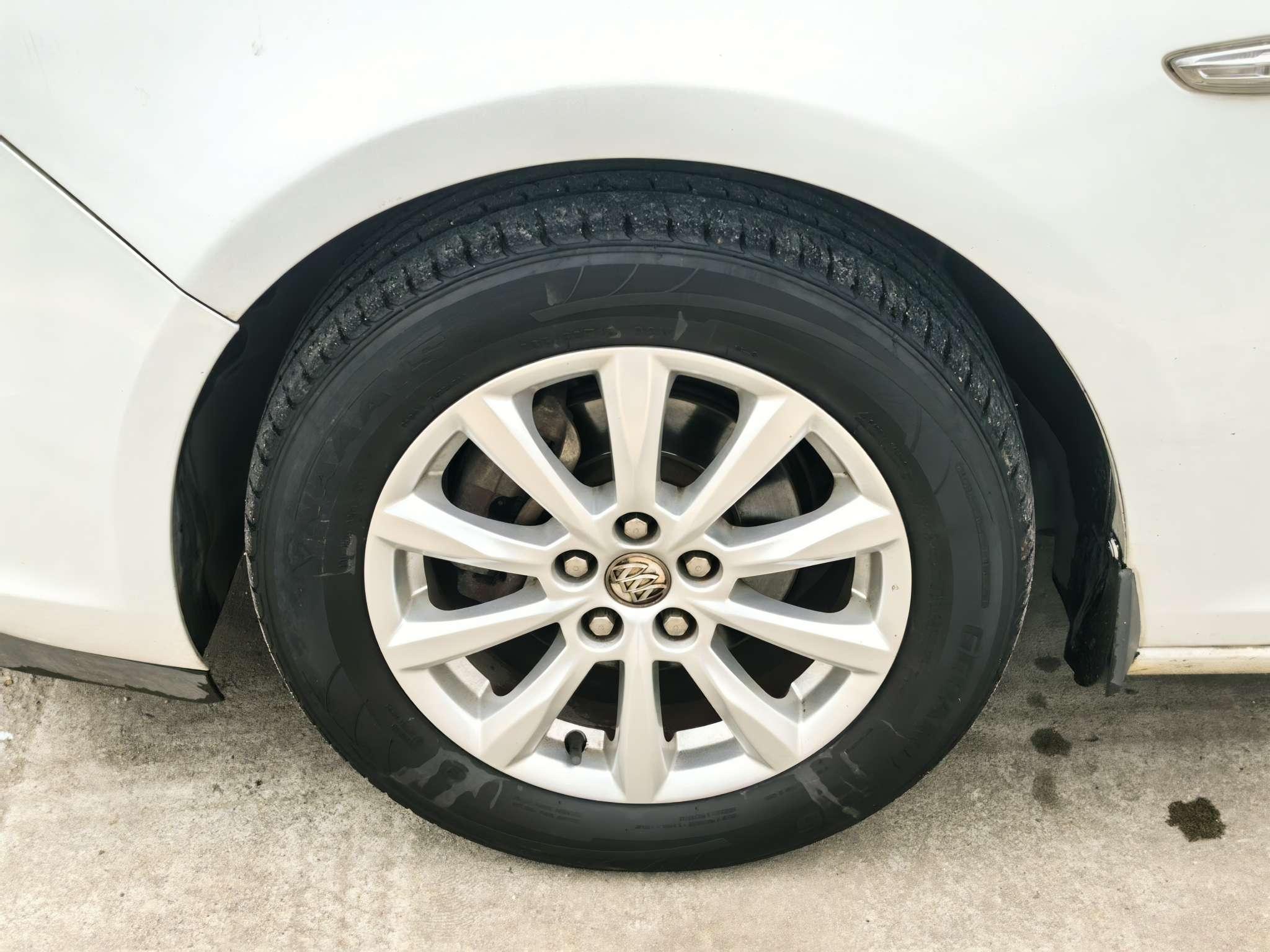 Buick Excelle 2014 thumb 10
