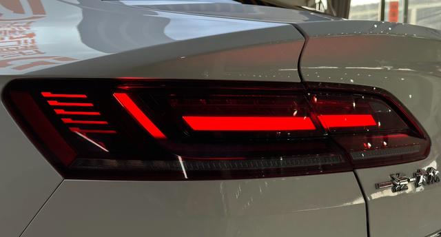 Volkswagen Arteon 2020 thumb 7