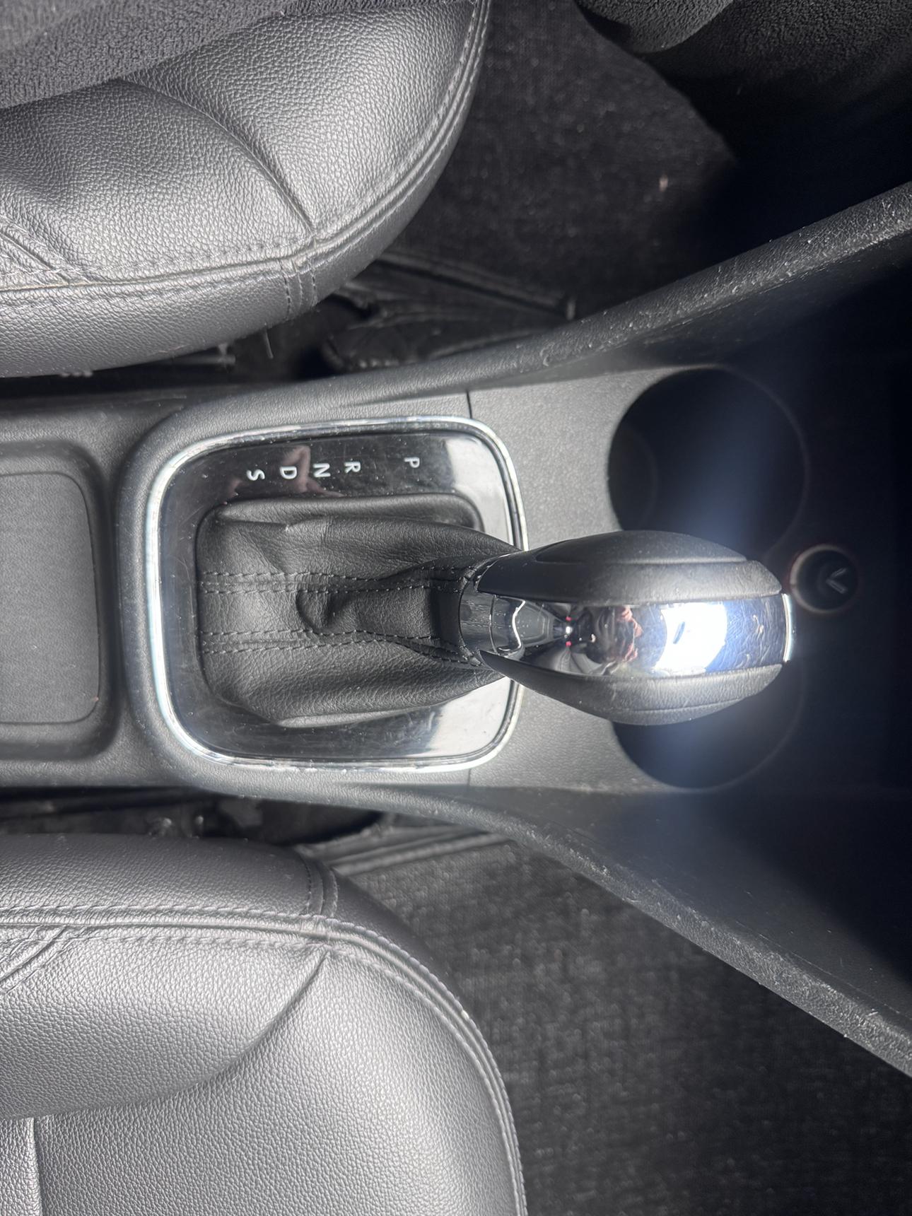 Volkswagen Polo 2018 thumb 6