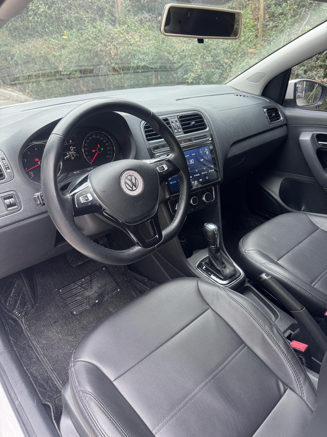 Volkswagen Polo 2018 thumb 12