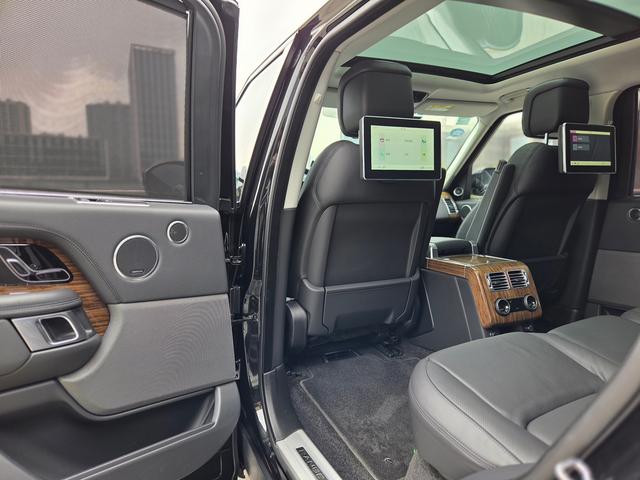 Land Rover Range Rover 2019 thumb 5