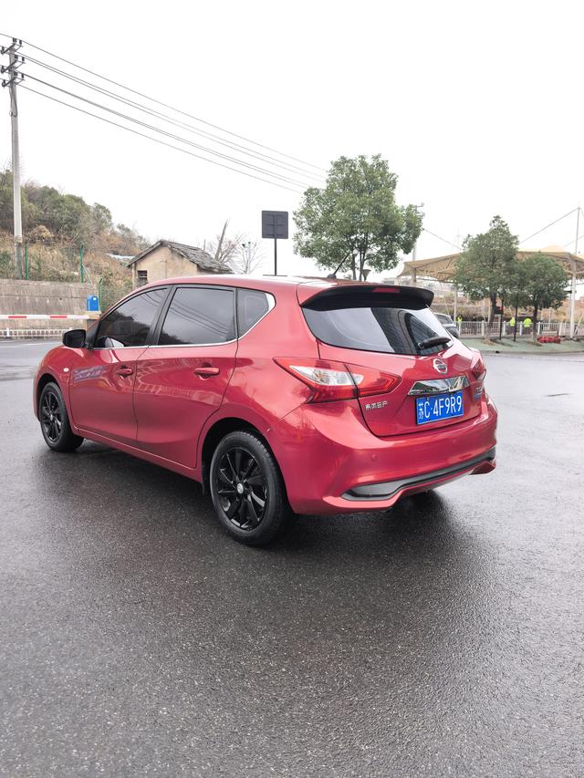 Nissan Tiida 2020 thumb 2