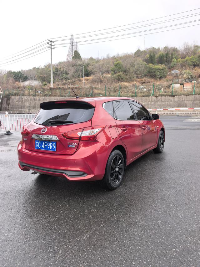 Nissan Tiida 2020 thumb 3