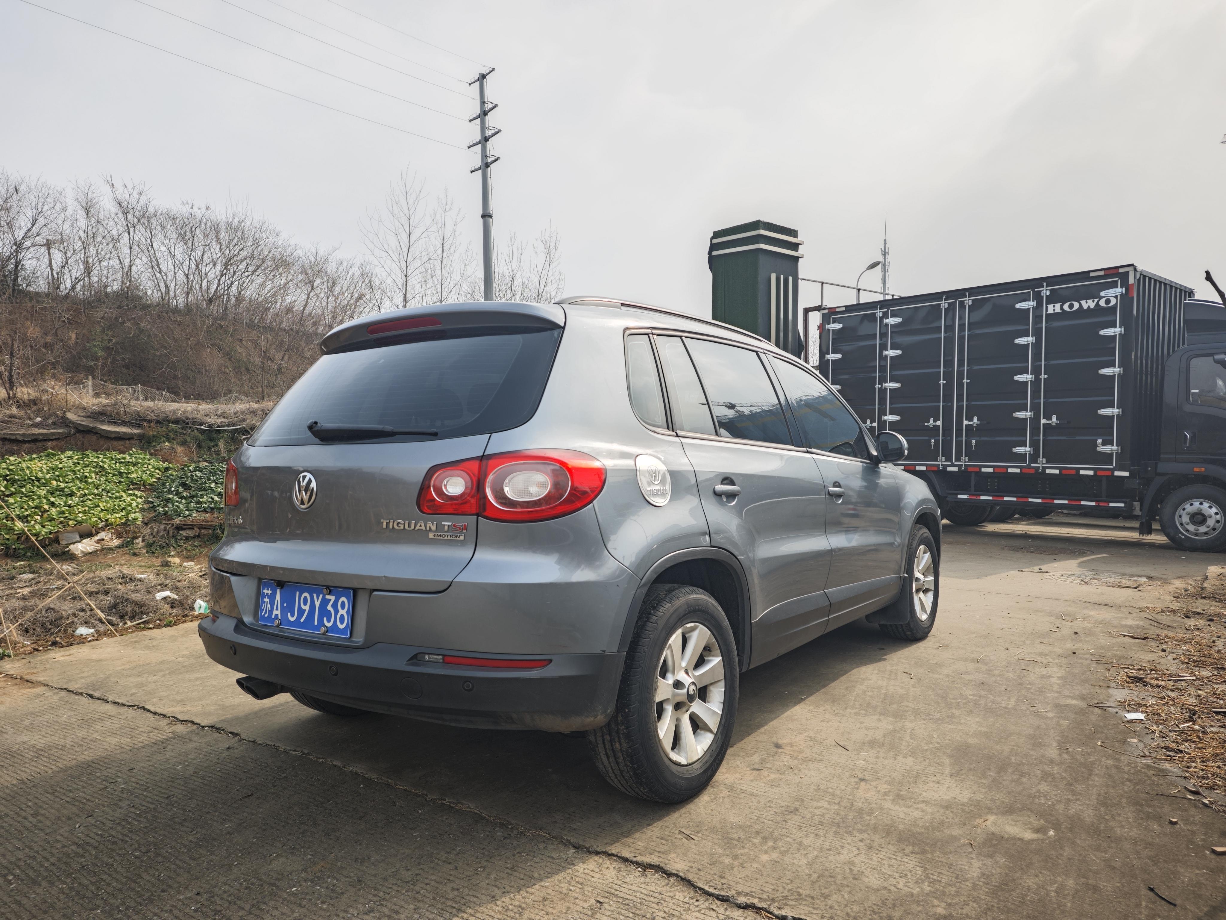 Volkswagen Tiguan 2013 thumb 5