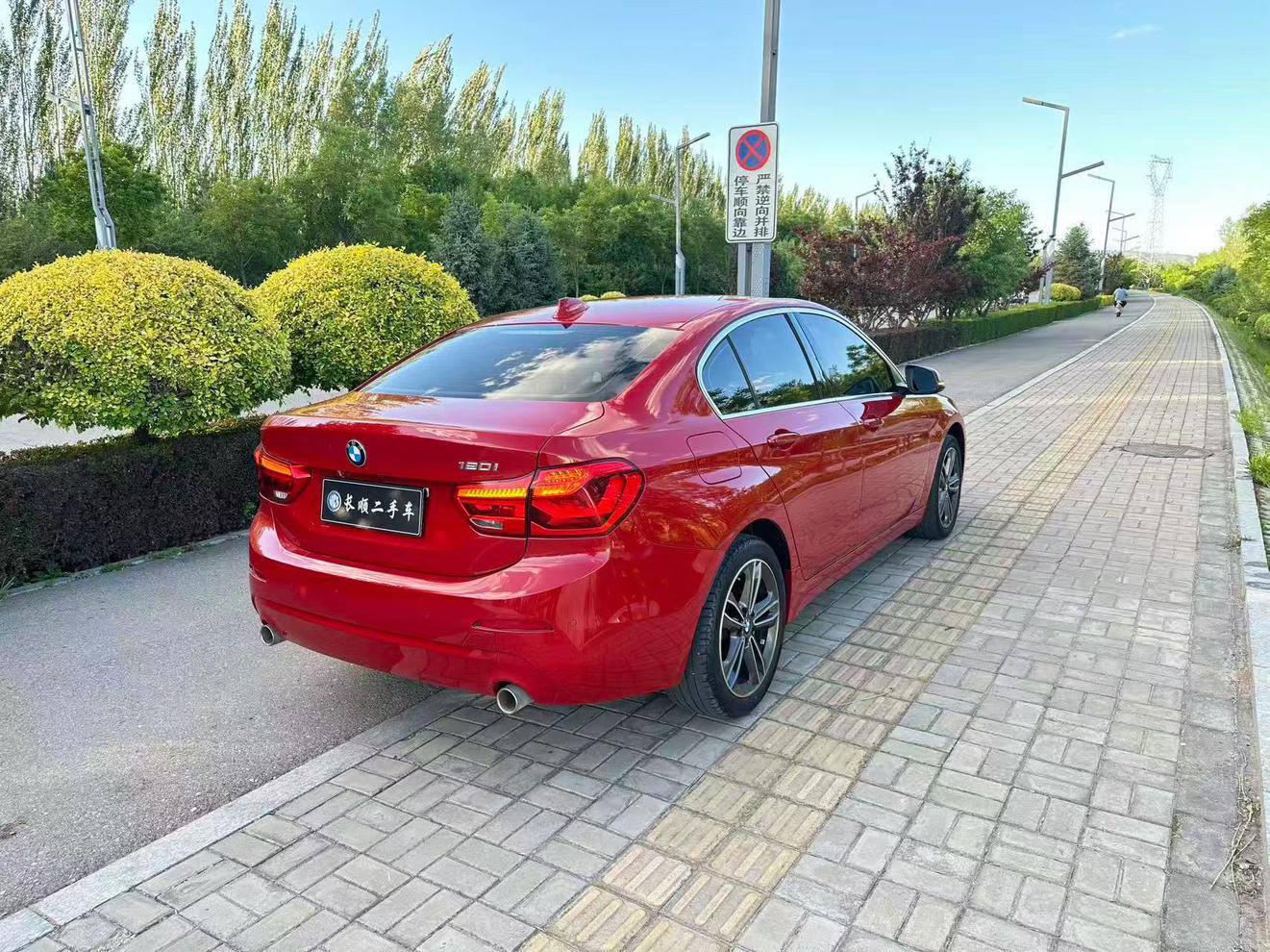 BMW 1 серии 2019 thumb 4