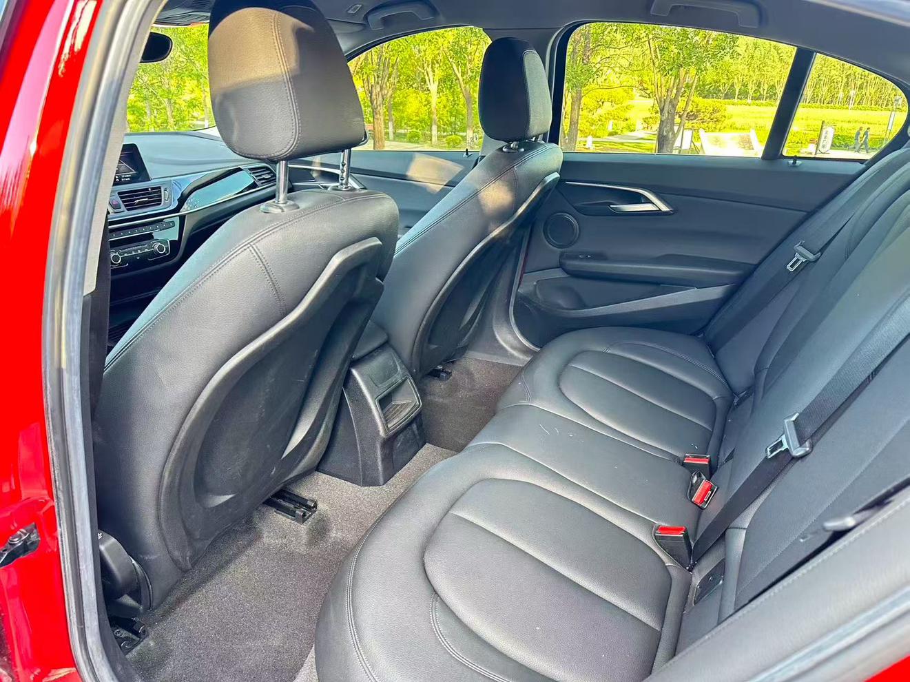 BMW 1 серии 2019 thumb 7