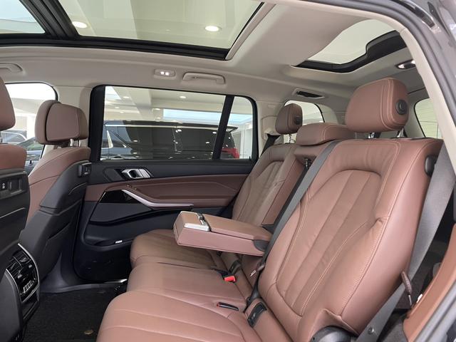BMW X7 2020 thumb 11