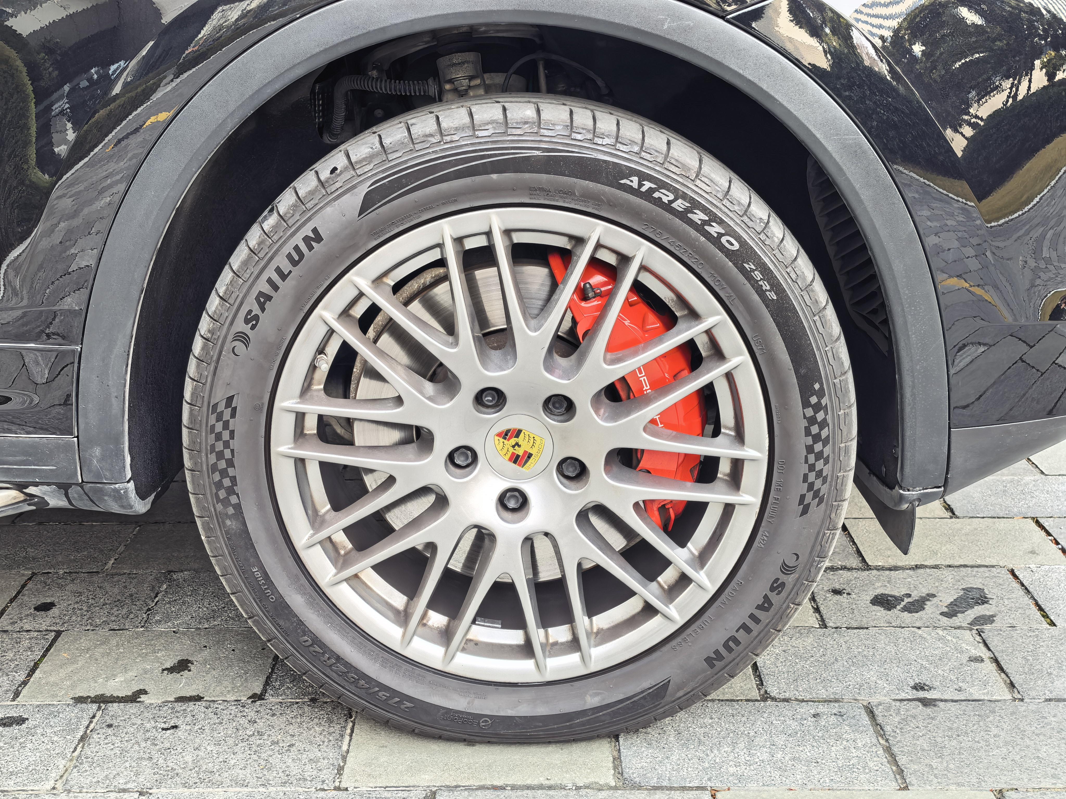 Porsche Cayenne 2017 thumb 7