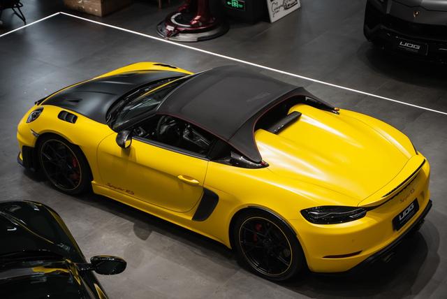 Porsche Cayman 2023 thumb 7