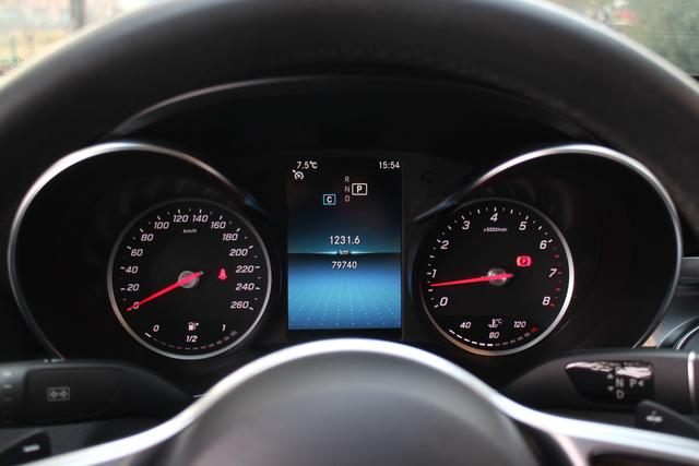 Mercedes-Benz C-Class 2019 thumb 6