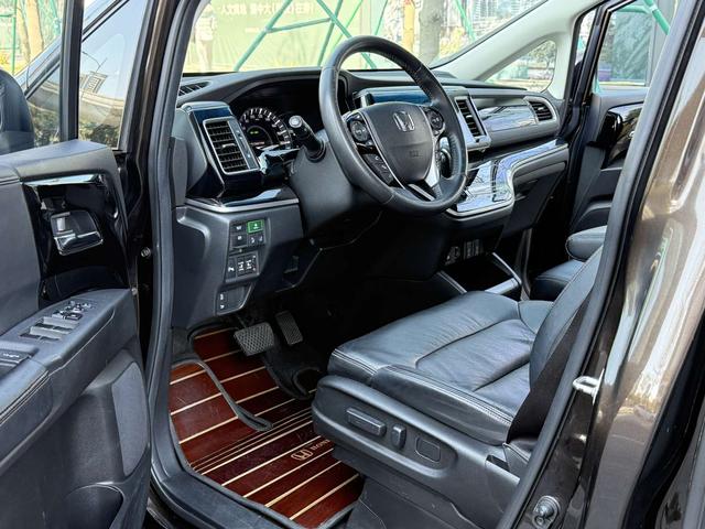 Honda Elysion 2019 thumb 5