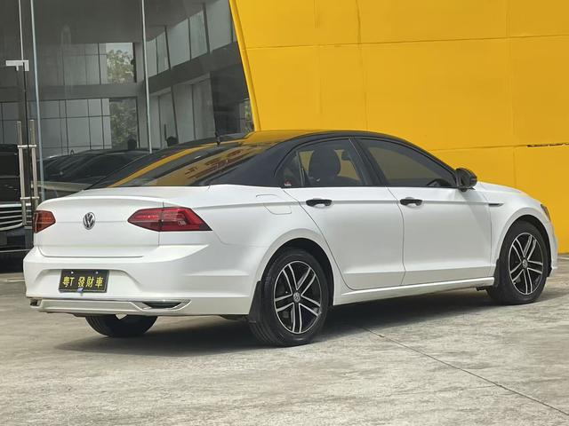 Volkswagen Lamando 2019 thumb 6