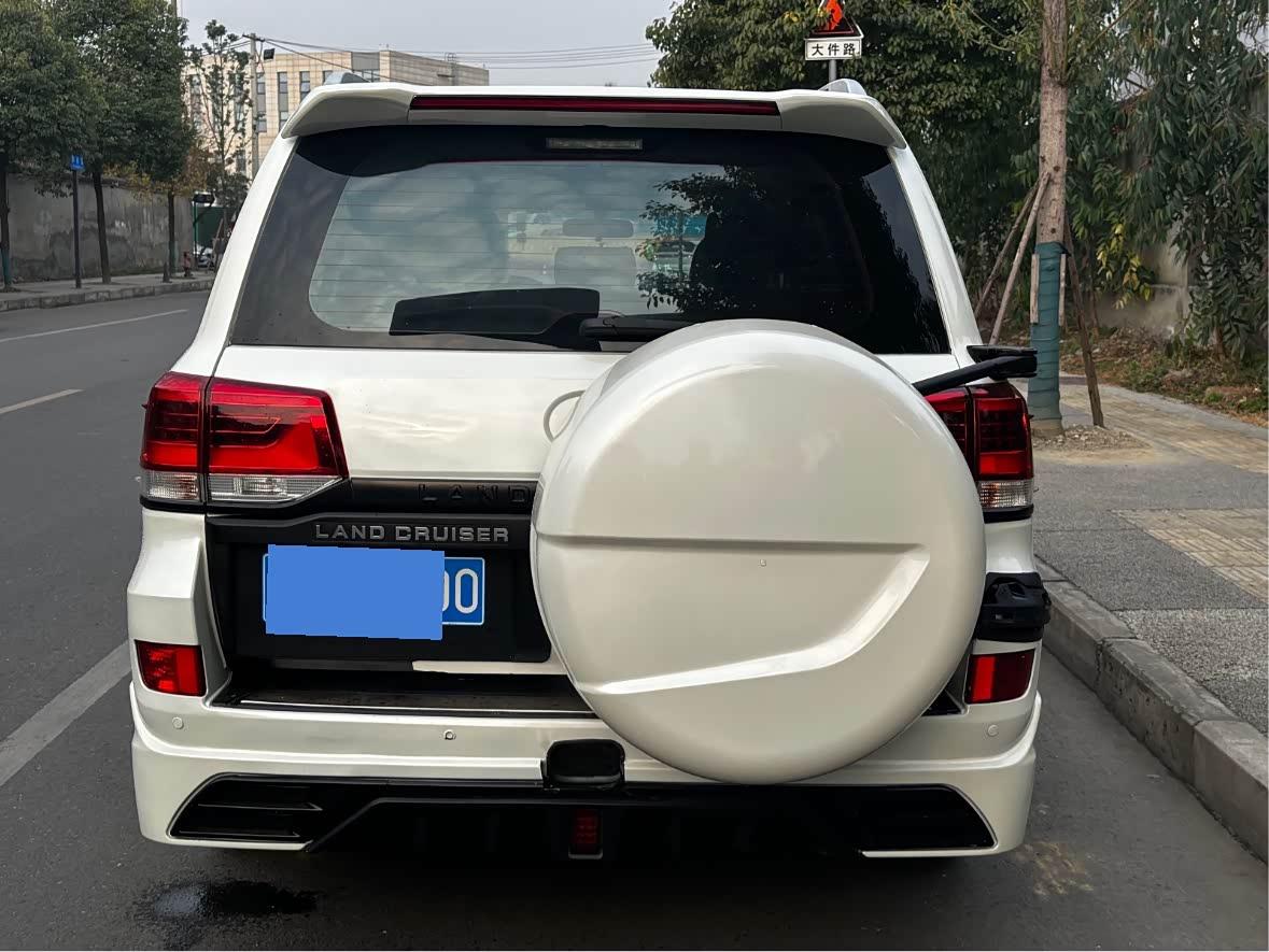 Toyota Land Cruiser 2014 thumb 3