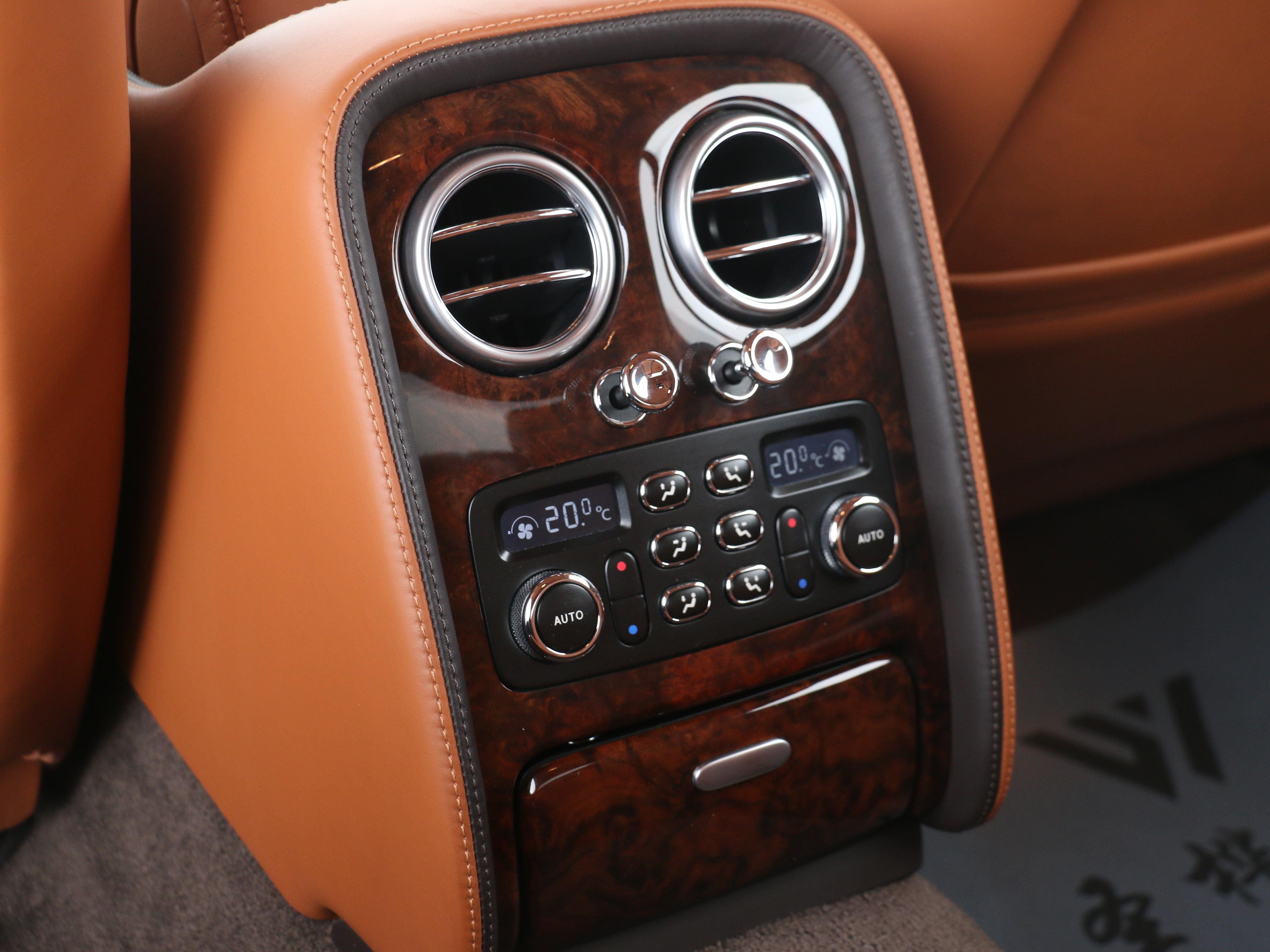 Bentley Flying Spur 2011 thumb 8