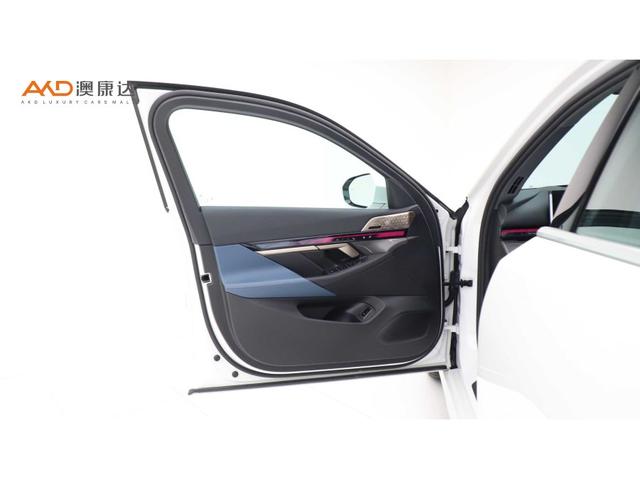 BMW 5 серии 2024 thumb 7