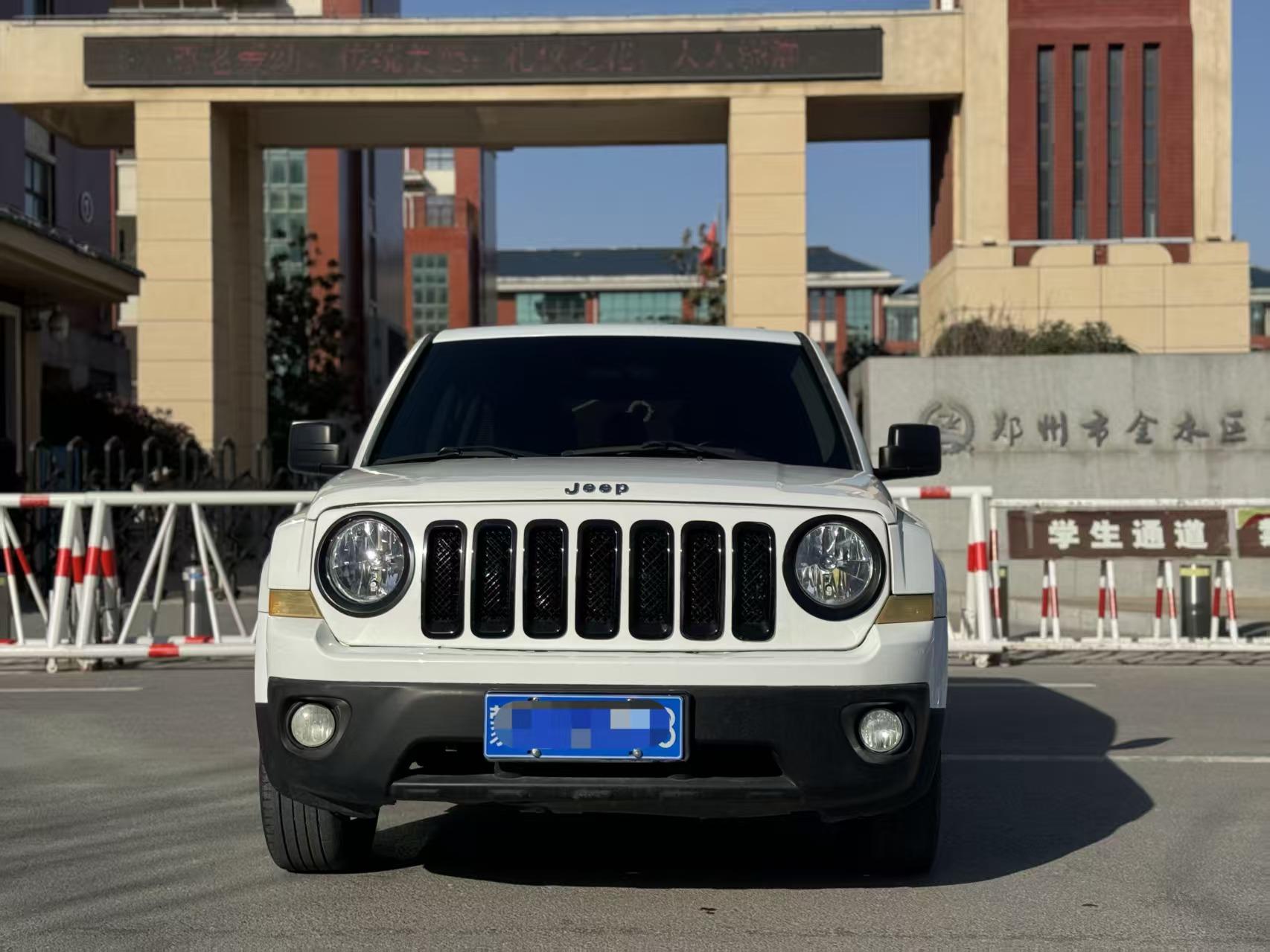 Jeep Cherokee 2013 thumb 9