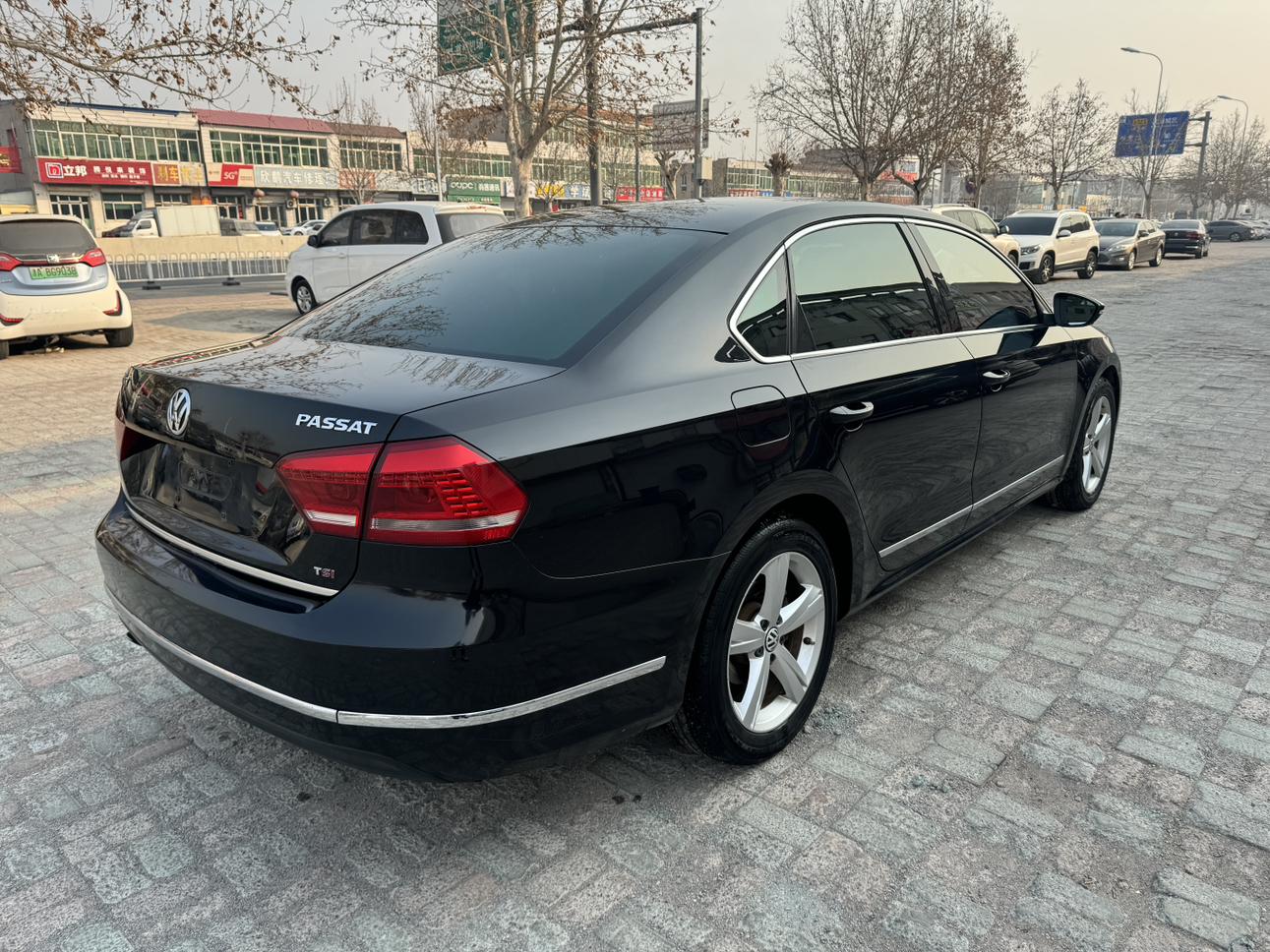 Volkswagen Passat 2015 thumb 3