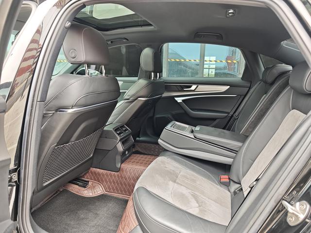Audi A6 2021 thumb 3