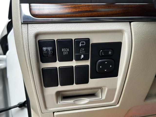 Toyota Land Cruiser 2019 thumb 3