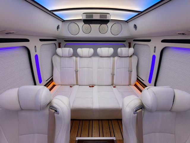 Toyota Coaster 2022 thumb 12