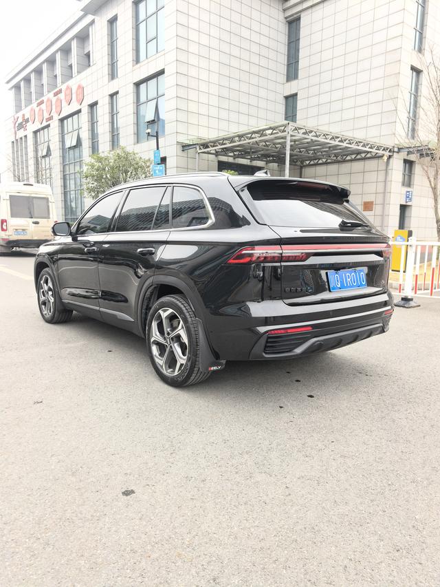 Geely Xingyue L 2024 thumb 2