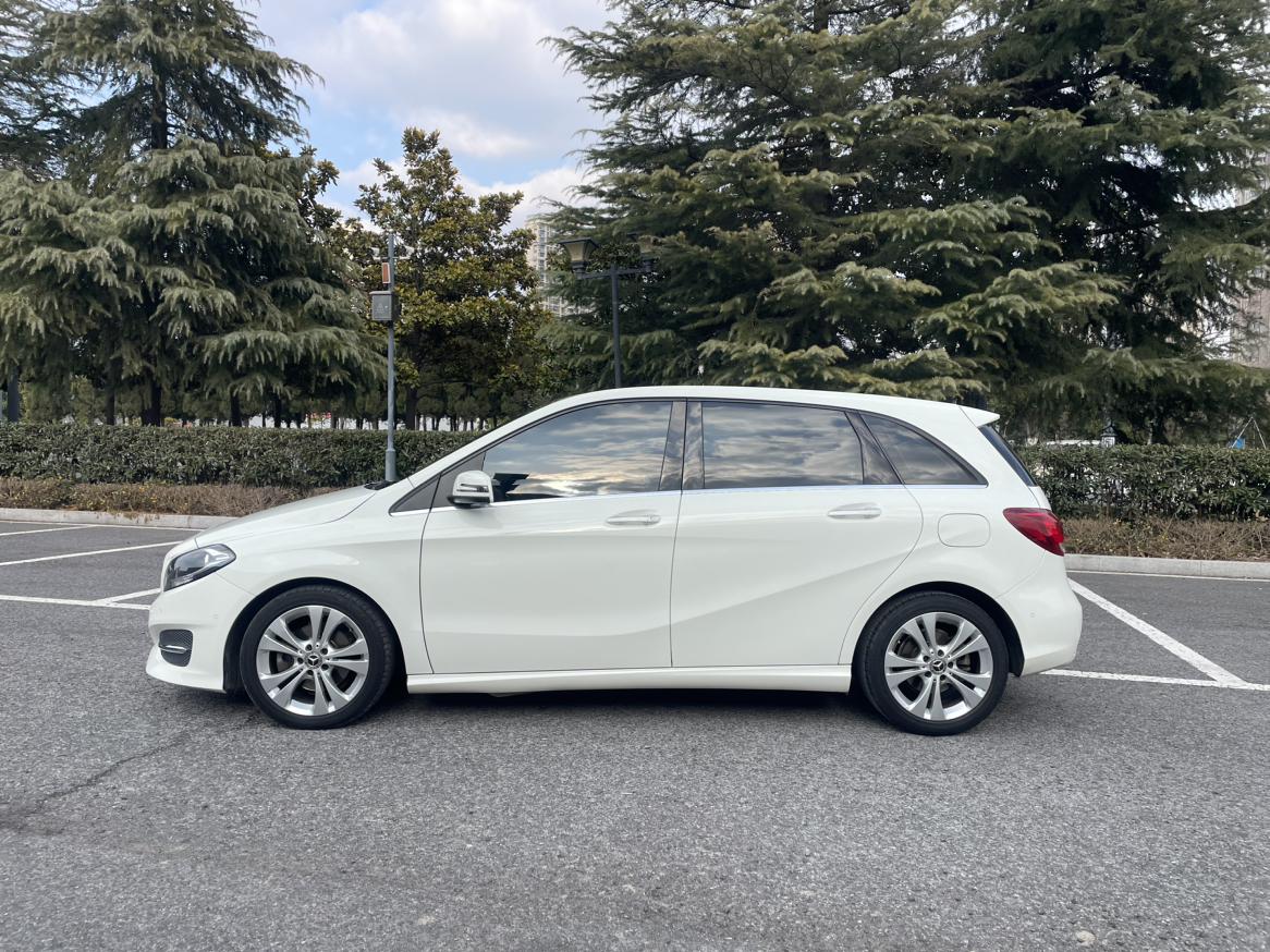 Mercedes-Benz B-Класс 2017 thumb 2
