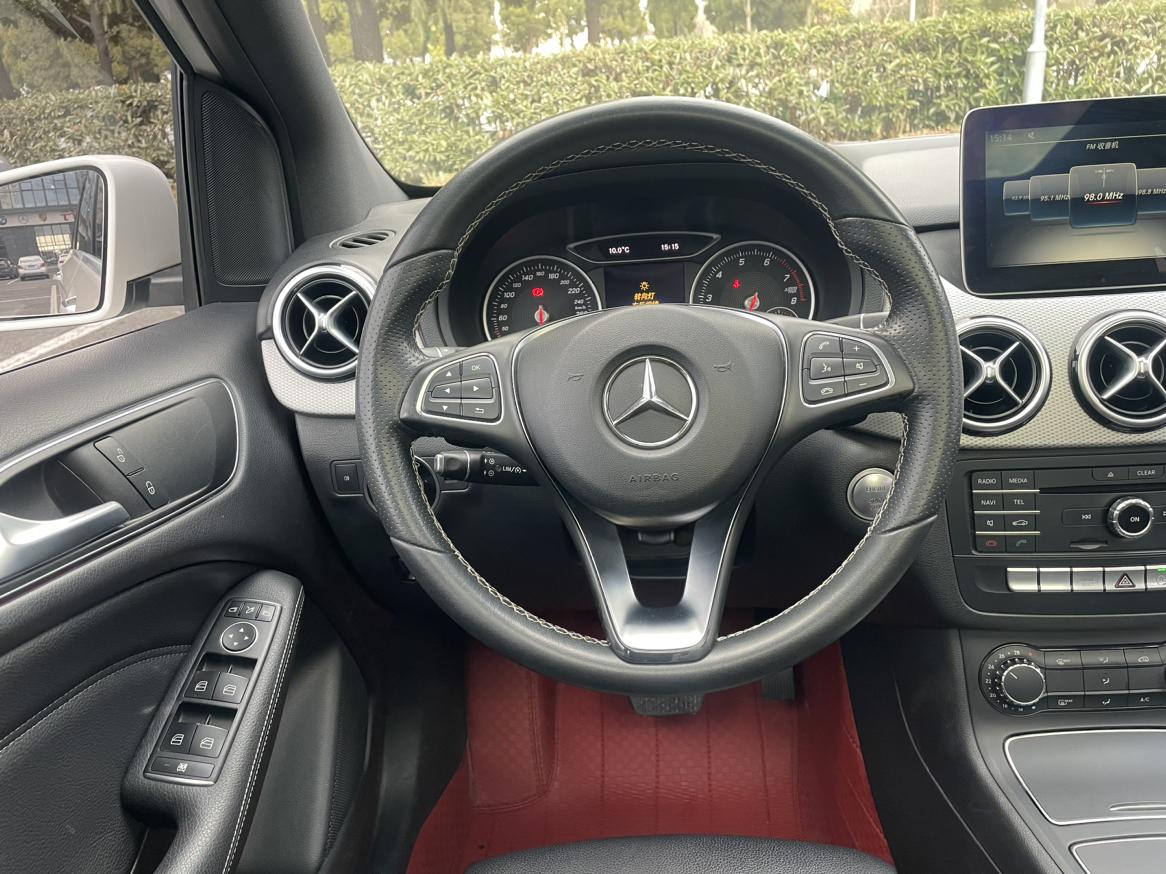 Mercedes-Benz B-Класс 2017 thumb 12