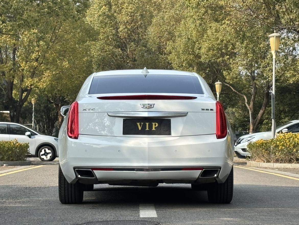 Cadillac XTS 2017 thumb 4