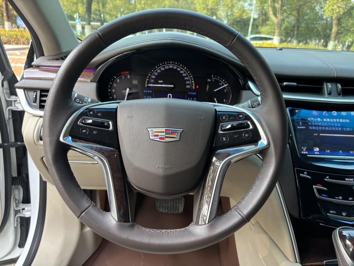 Cadillac XTS 2017 thumb 12