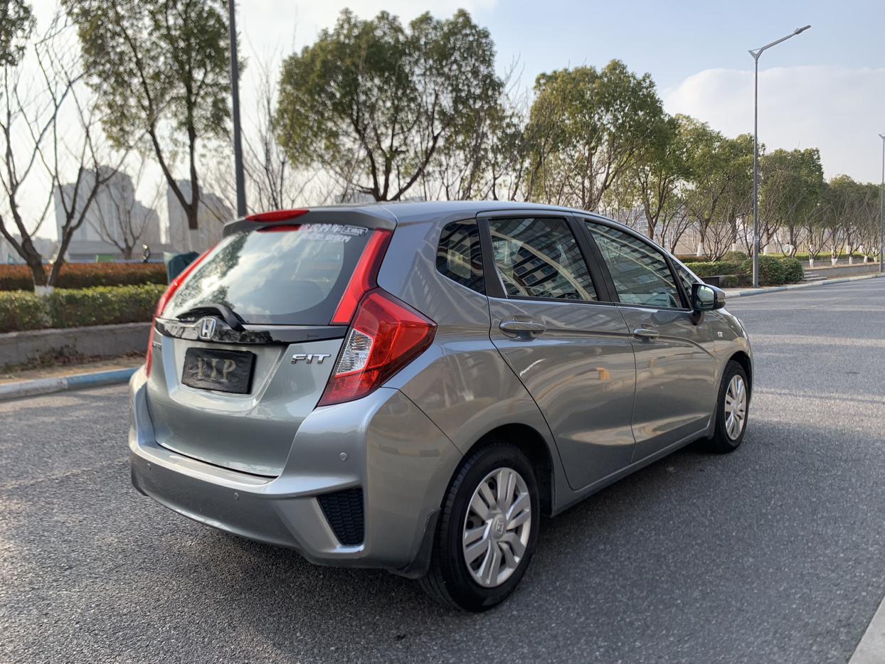 Honda Fit Shuttle 2016 thumb 5