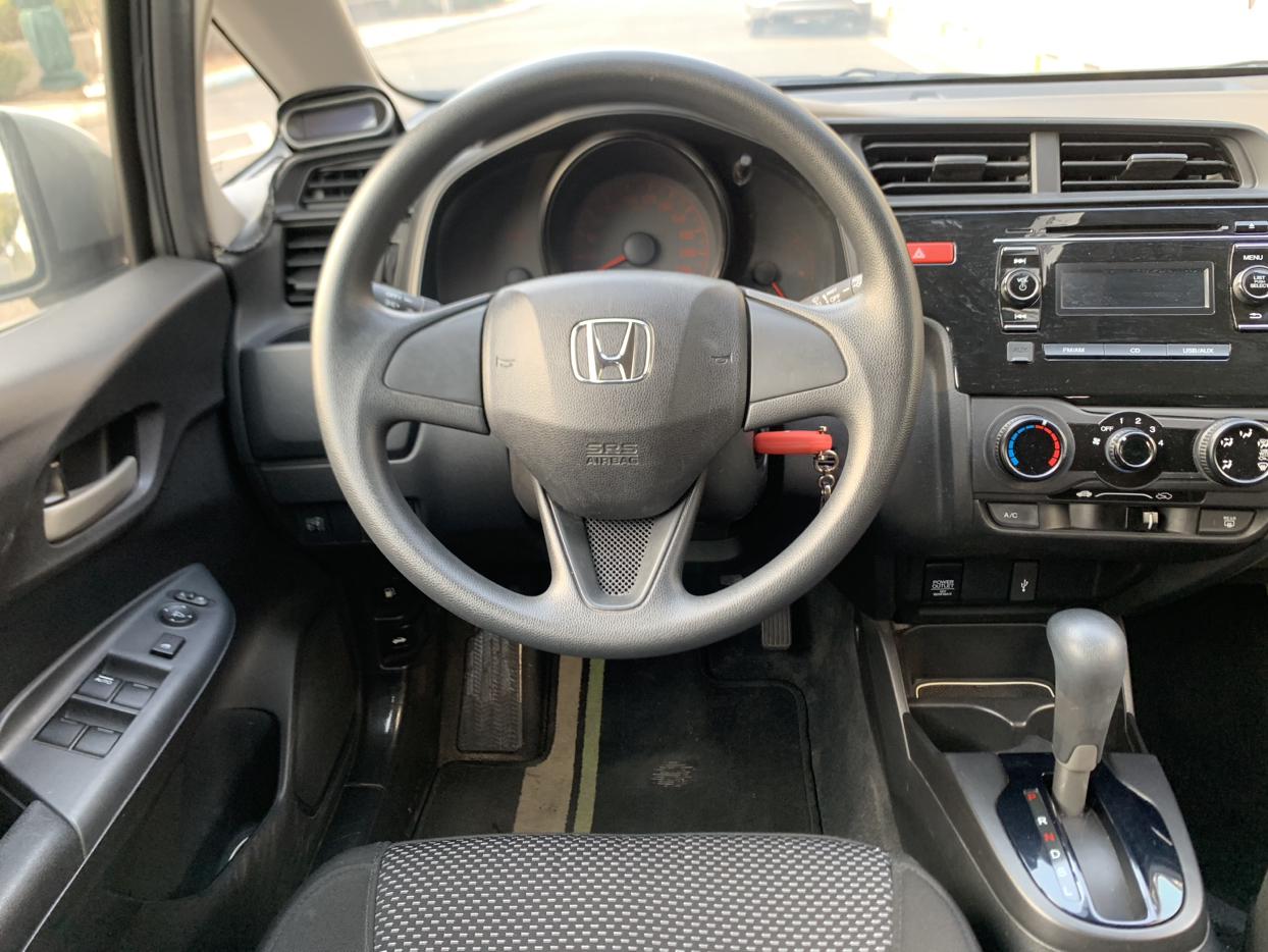 Honda Fit Shuttle 2016 thumb 11