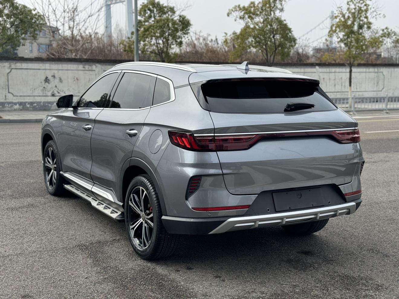 BYD Song 2021 thumb 3