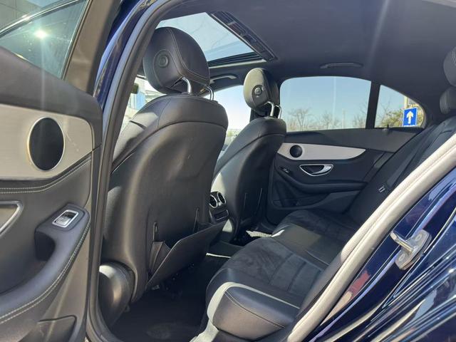 Mercedes-Benz C-Class 2020 thumb 2